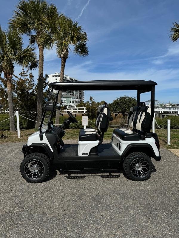 2024 Evolution D5 Maverick 4 – Street Legal Golf Cart – Pearl White